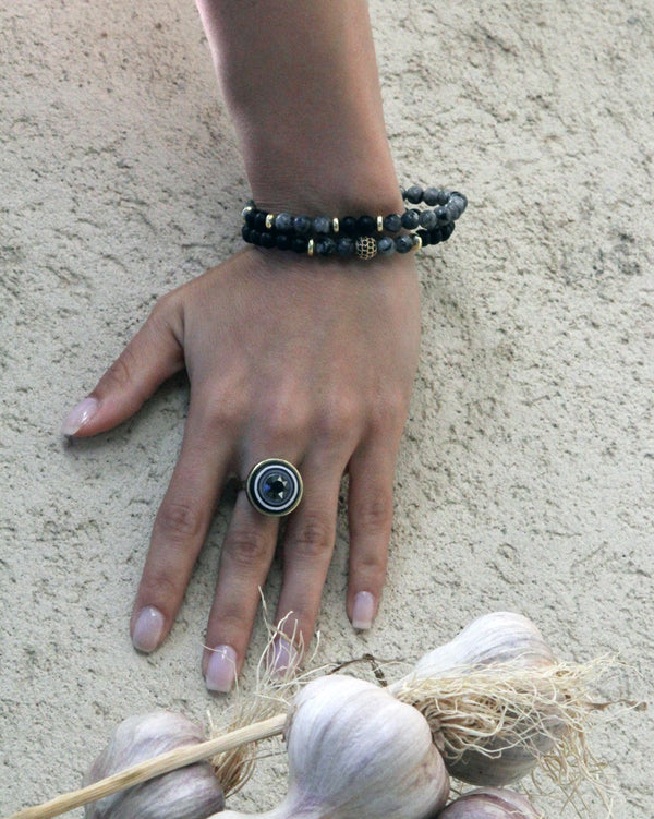 beads bracelet- black & gray