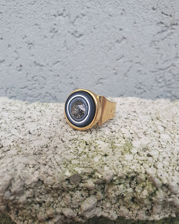 my studio S ring - gold & black