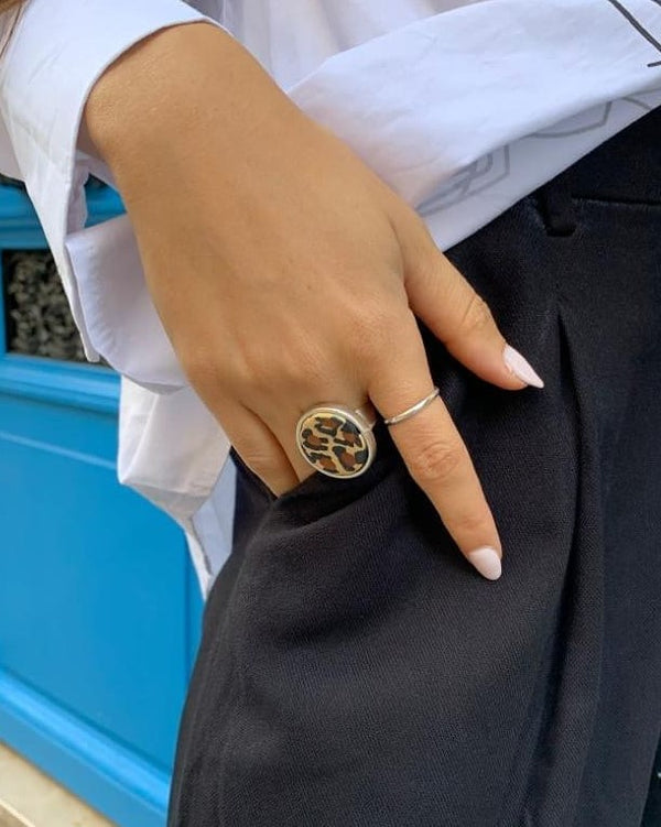 My studio L ring - silver & leopard pattern