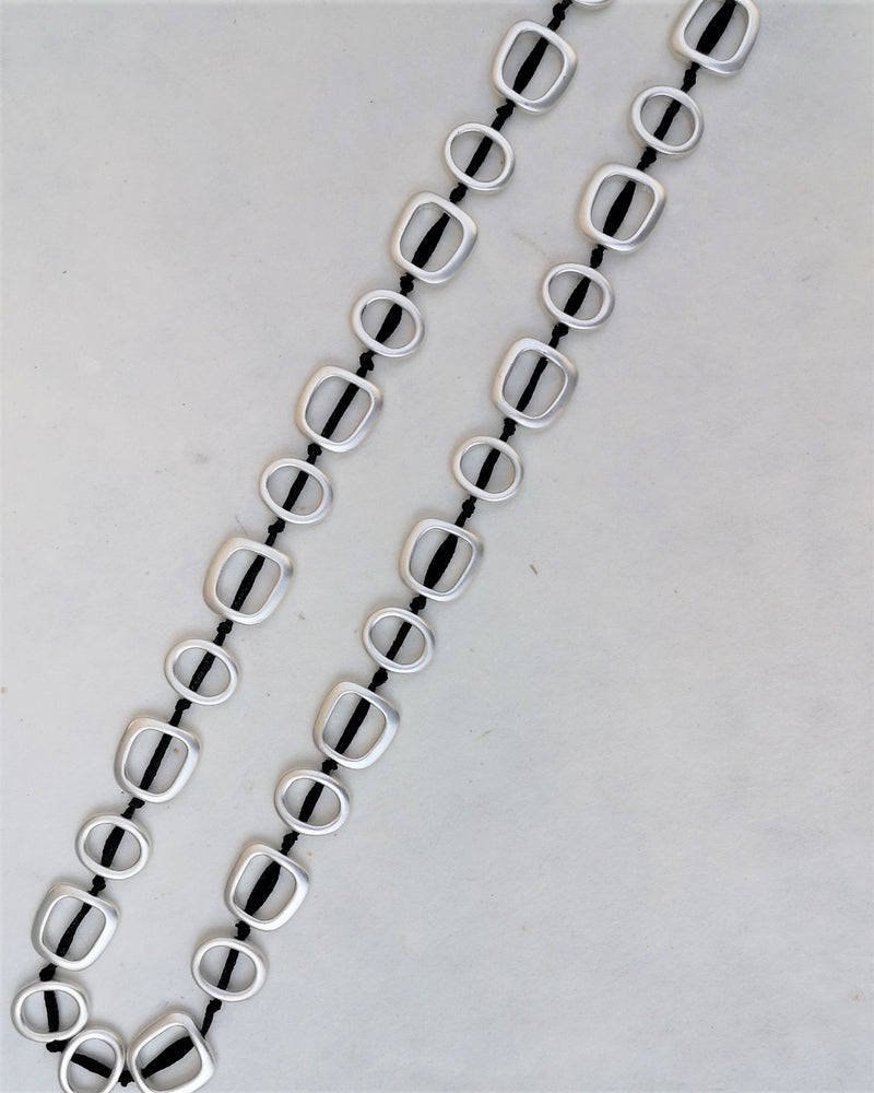 long squares necklace - silver